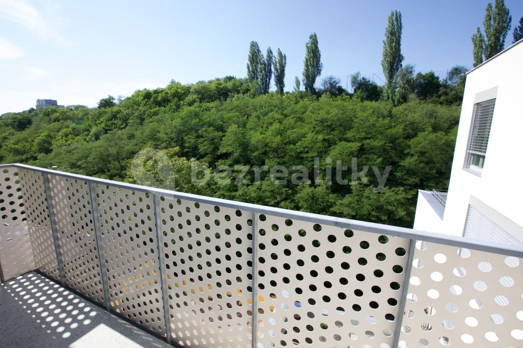 3 bedroom flat to rent, 120 m², Hartigova, Prague, Prague