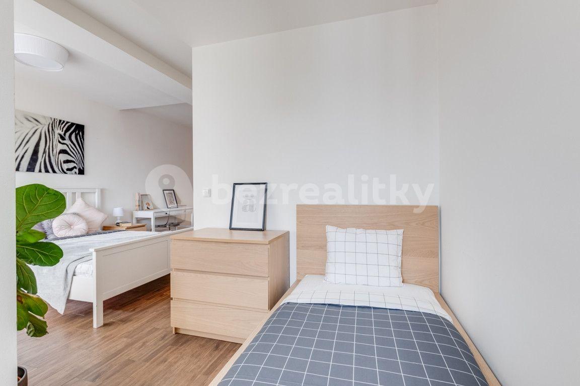 1 bedroom with open-plan kitchen flat to rent, 55 m², Legerova, Prague, Prague