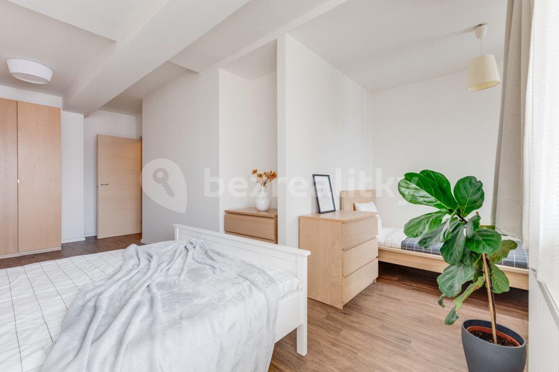 1 bedroom with open-plan kitchen flat to rent, 55 m², Legerova, Prague, Prague