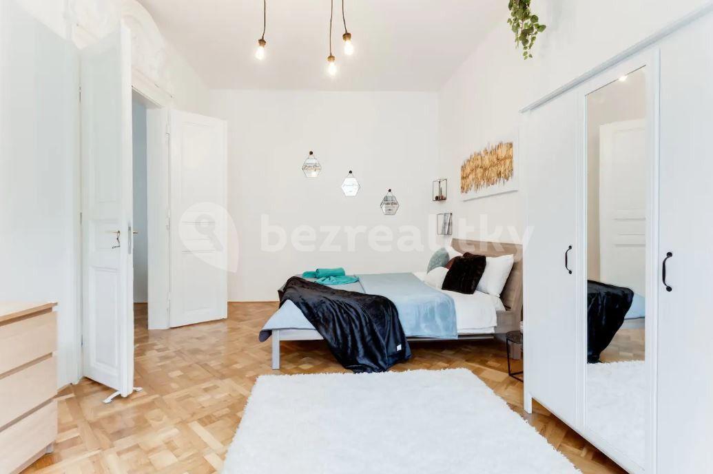 1 bedroom with open-plan kitchen flat to rent, 85 m², Štěpánská, Prague, Prague