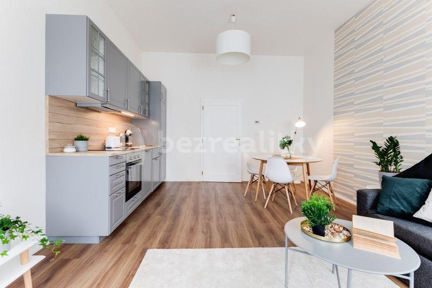 2 bedroom with open-plan kitchen flat to rent, 95 m², Štěpánská, Prague, Prague