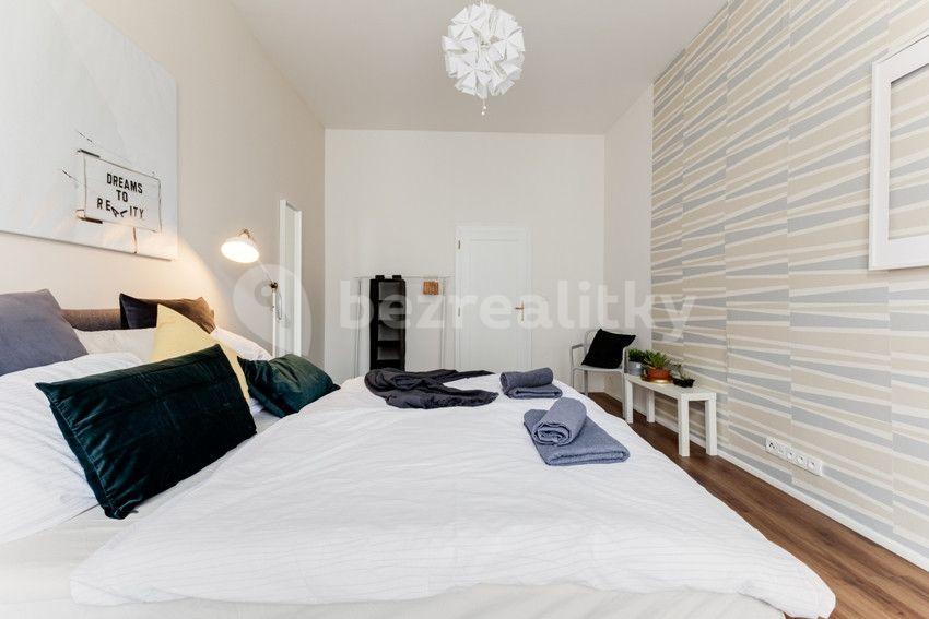 2 bedroom with open-plan kitchen flat to rent, 95 m², Štěpánská, Prague, Prague