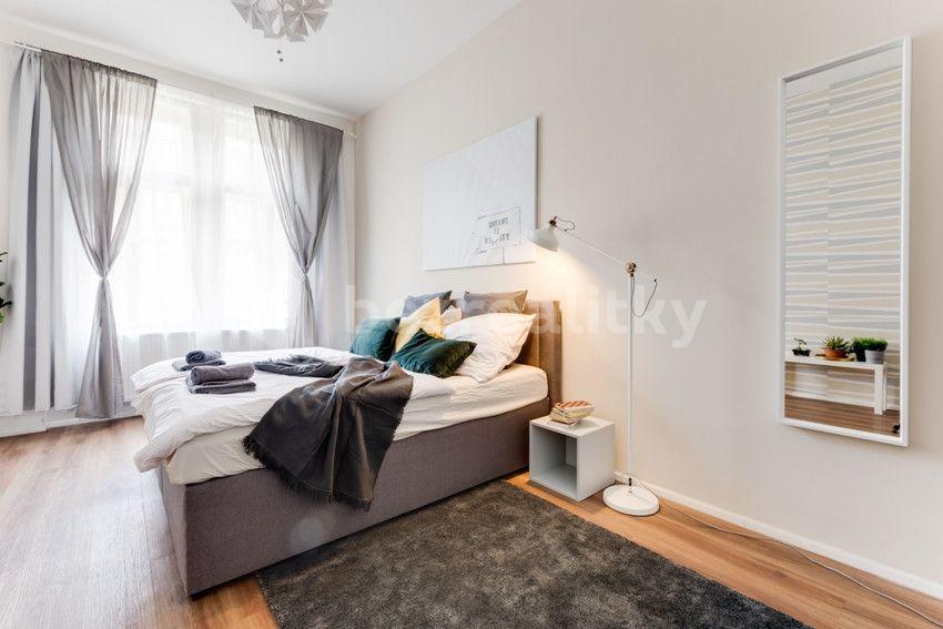 2 bedroom with open-plan kitchen flat to rent, 95 m², Štěpánská, Prague, Prague