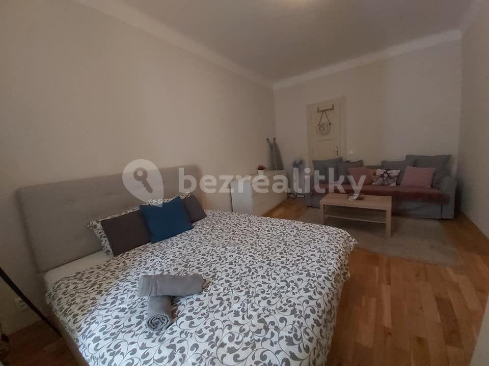 3 bedroom flat to rent, 85 m², Ve Smečkách, Prague, Prague