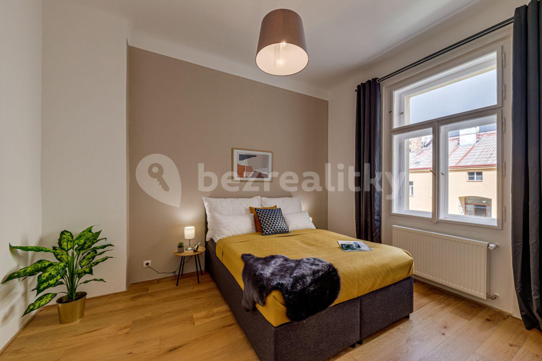 2 bedroom with open-plan kitchen flat to rent, 87 m², Kaizlovy sady, Prague, Prague