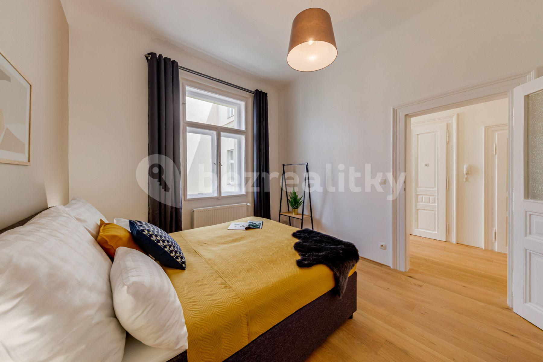 2 bedroom with open-plan kitchen flat to rent, 87 m², Kaizlovy sady, Prague, Prague