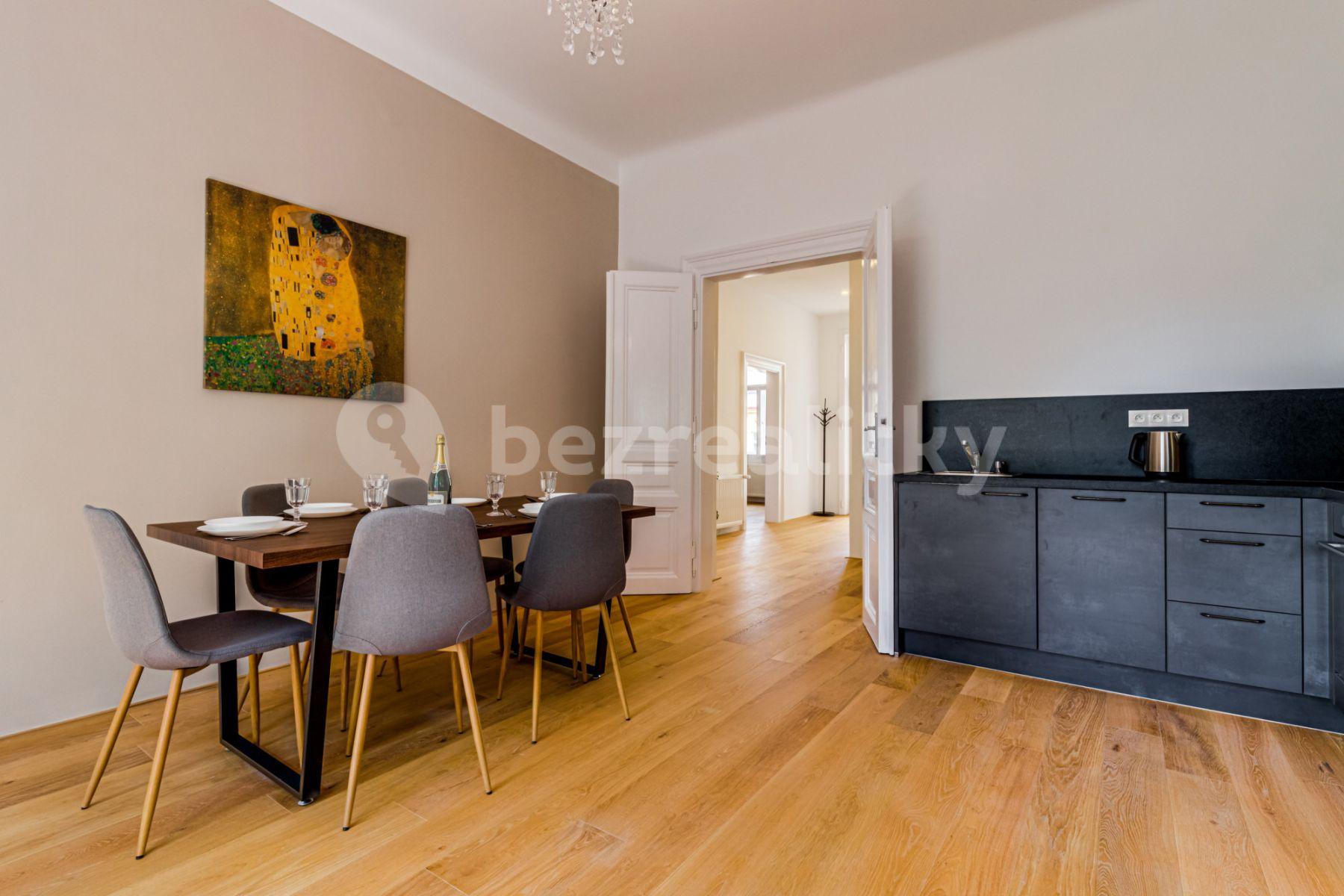 2 bedroom with open-plan kitchen flat to rent, 87 m², Kaizlovy sady, Prague, Prague