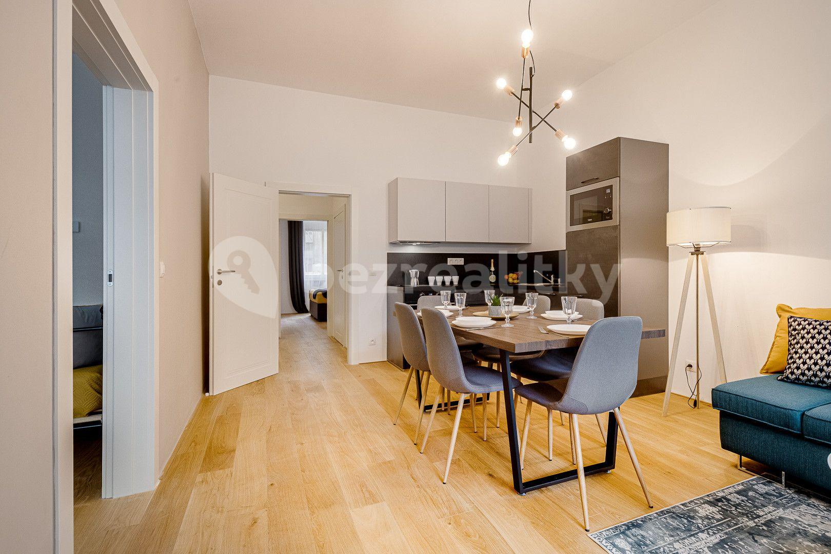 2 bedroom with open-plan kitchen flat to rent, 91 m², Kaizlovy sady, Prague, Prague