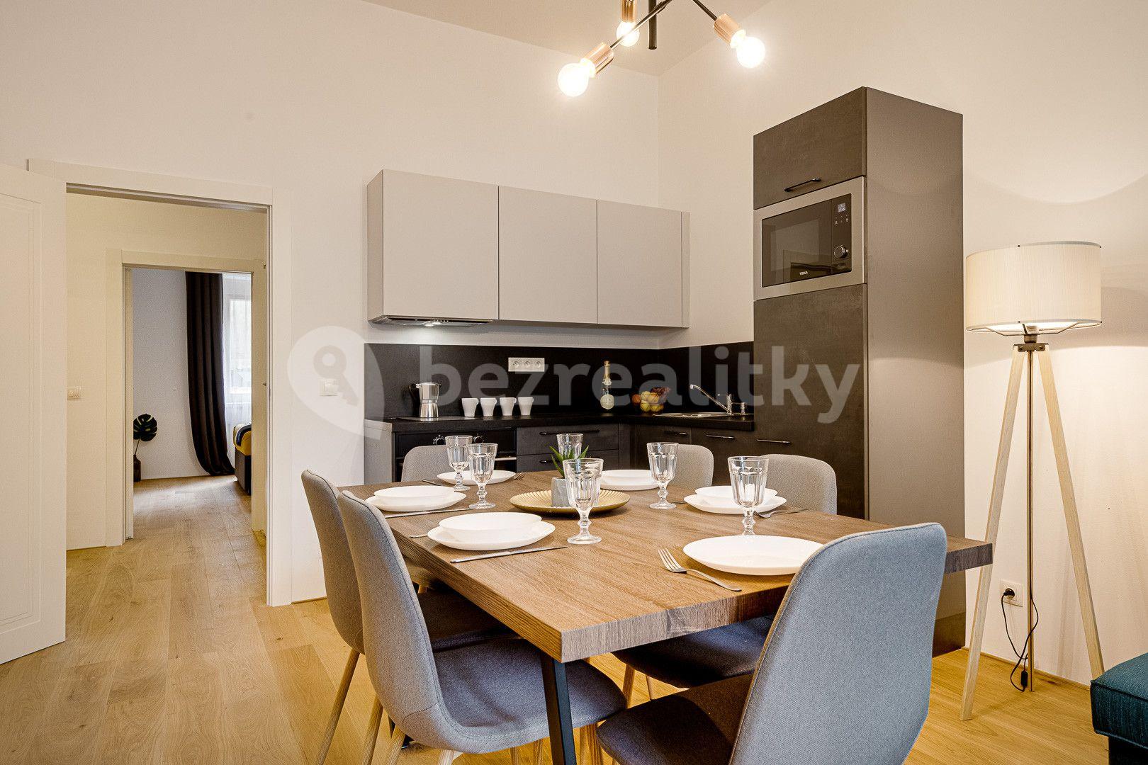 2 bedroom with open-plan kitchen flat to rent, 91 m², Kaizlovy sady, Prague, Prague