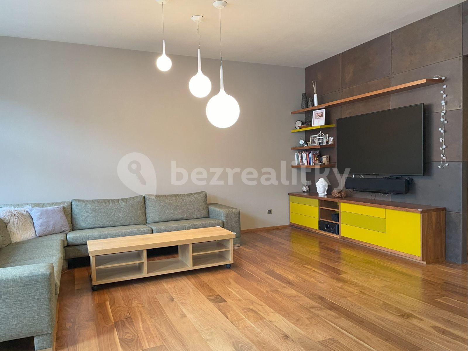 2 bedroom flat to rent, 95 m², Pod Slovany, Prague, Prague