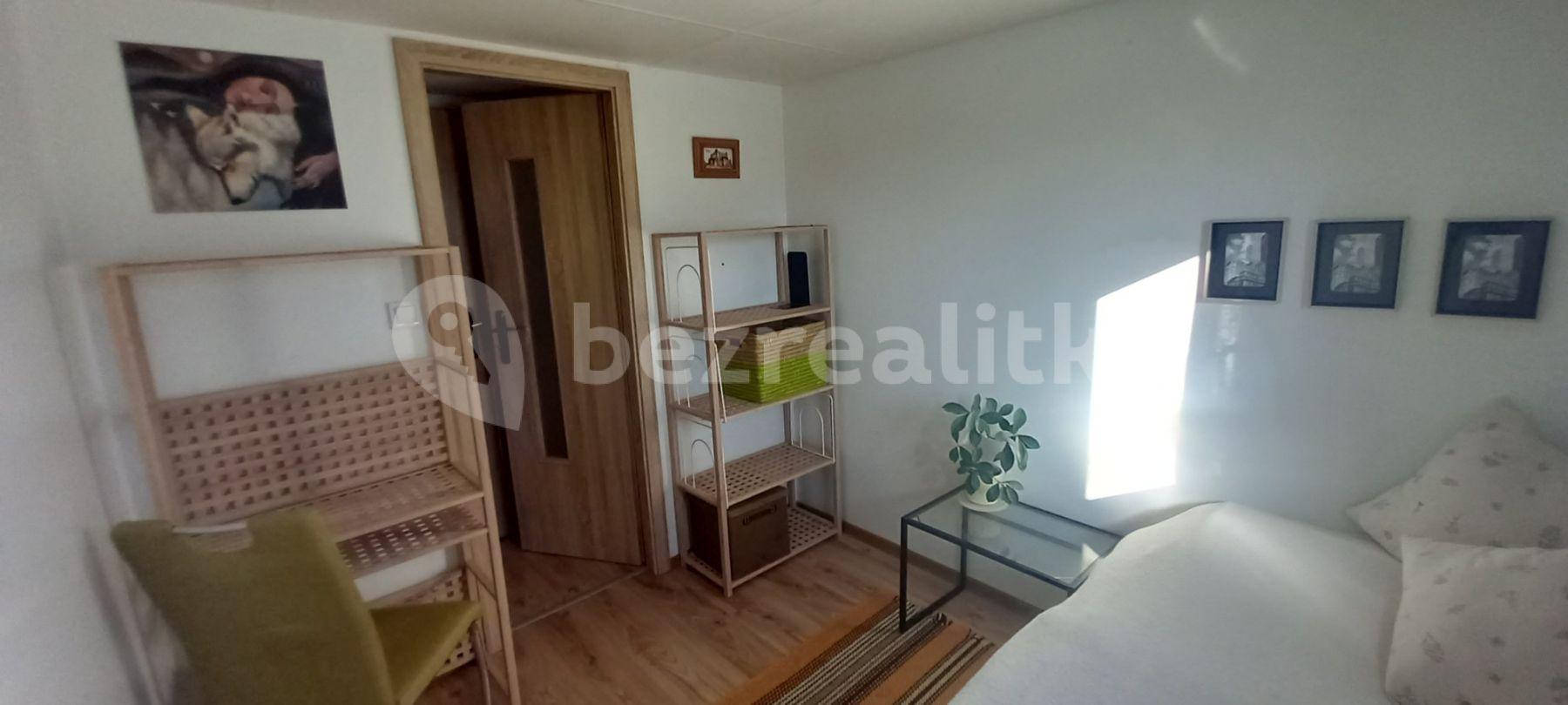 3 bedroom flat to rent, 75 m², Mezník, Litava, Banskobystrický Region