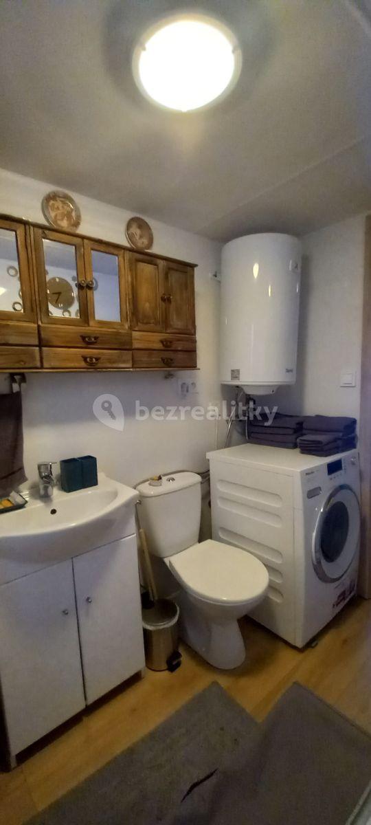 3 bedroom flat to rent, 75 m², Mezník, Litava, Banskobystrický Region