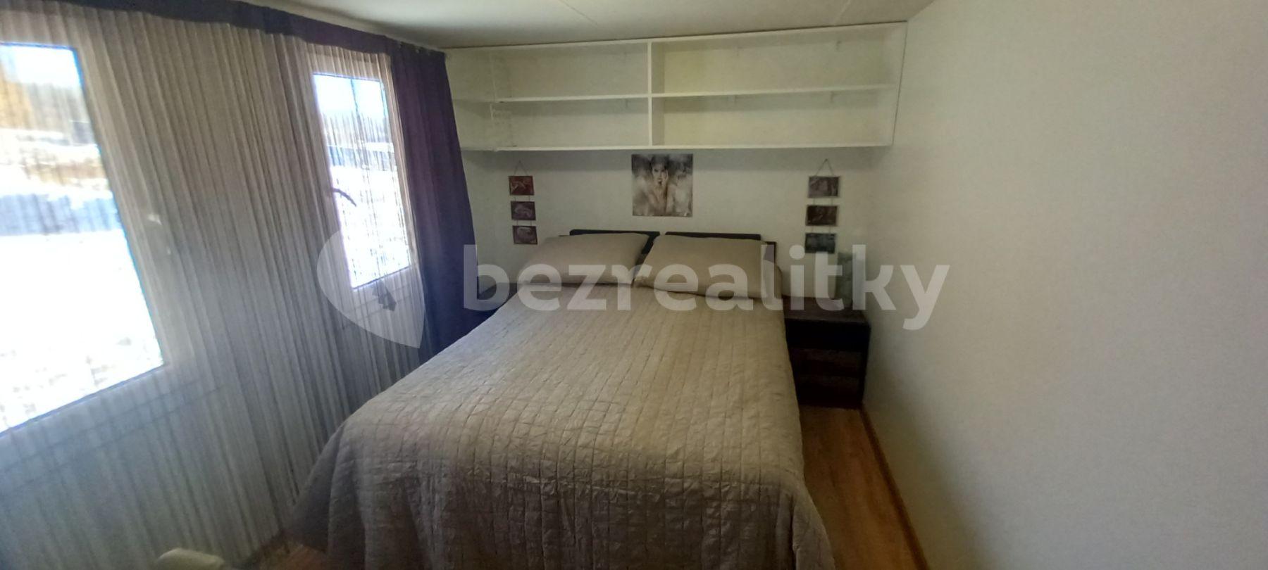 3 bedroom flat to rent, 75 m², Mezník, Litava, Banskobystrický Region