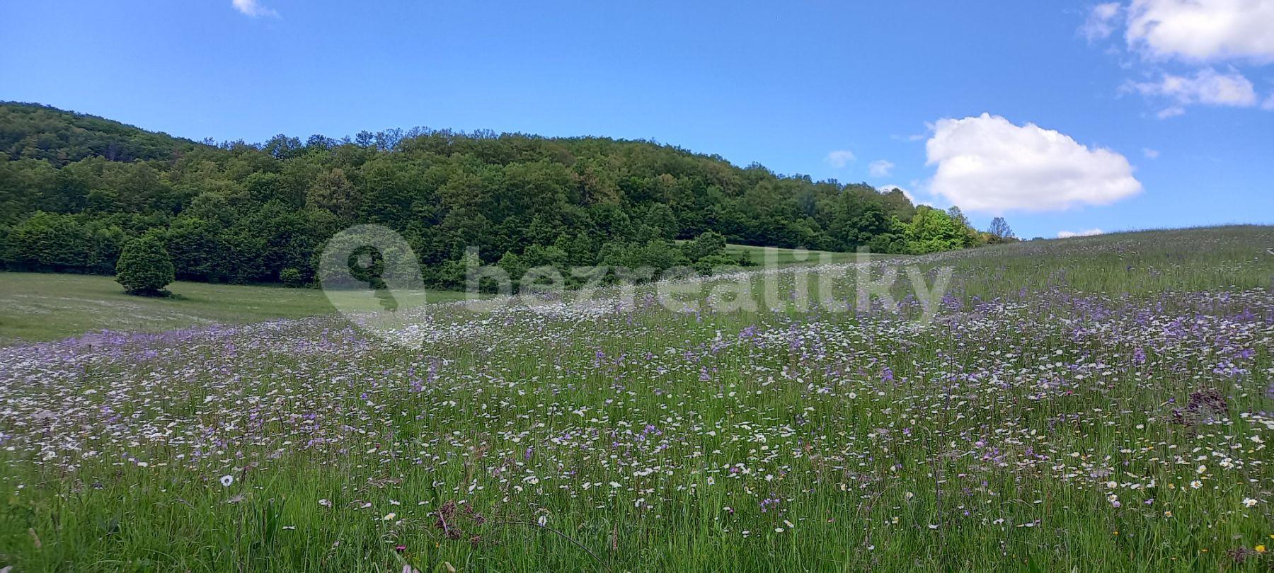 3 bedroom flat to rent, 75 m², Mezník, Litava, Banskobystrický Region