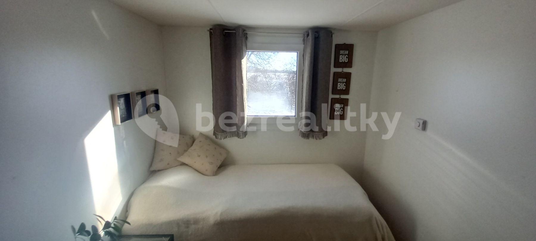 3 bedroom flat to rent, 75 m², Mezník, Litava, Banskobystrický Region