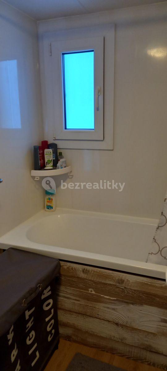 3 bedroom flat to rent, 75 m², Mezník, Litava, Banskobystrický Region