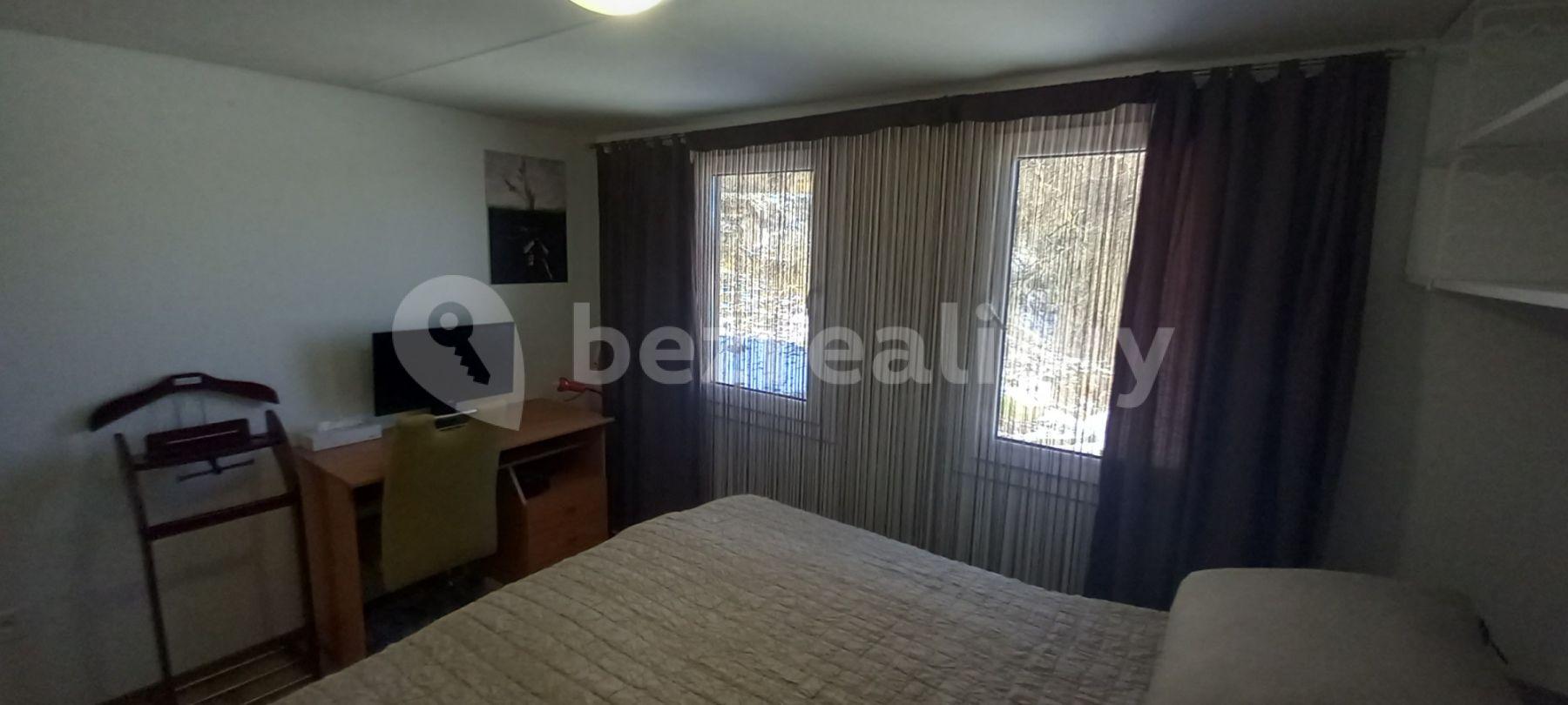 3 bedroom flat to rent, 75 m², Mezník, Litava, Banskobystrický Region