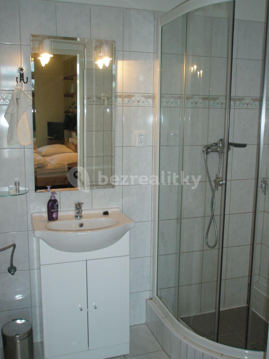 2 bedroom flat to rent, 1,500 m², Cesta Svobody, Říčany, Středočeský Region