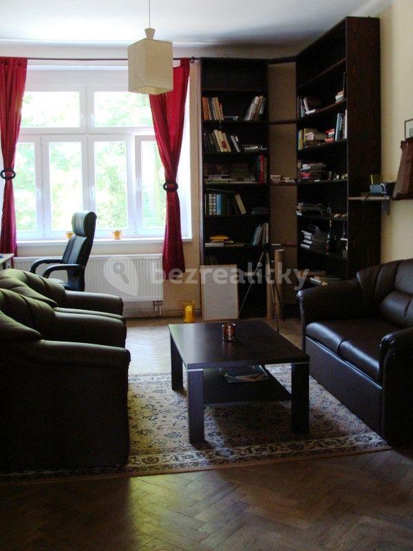 4 bedroom flat to rent, 145 m², Tylova, Písek, Jihočeský Region