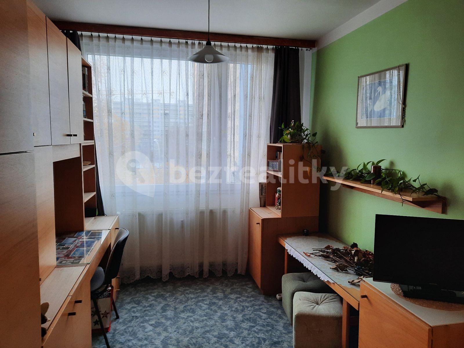 3 bedroom flat for sale, 80 m², Vratislavská, Prague, Prague