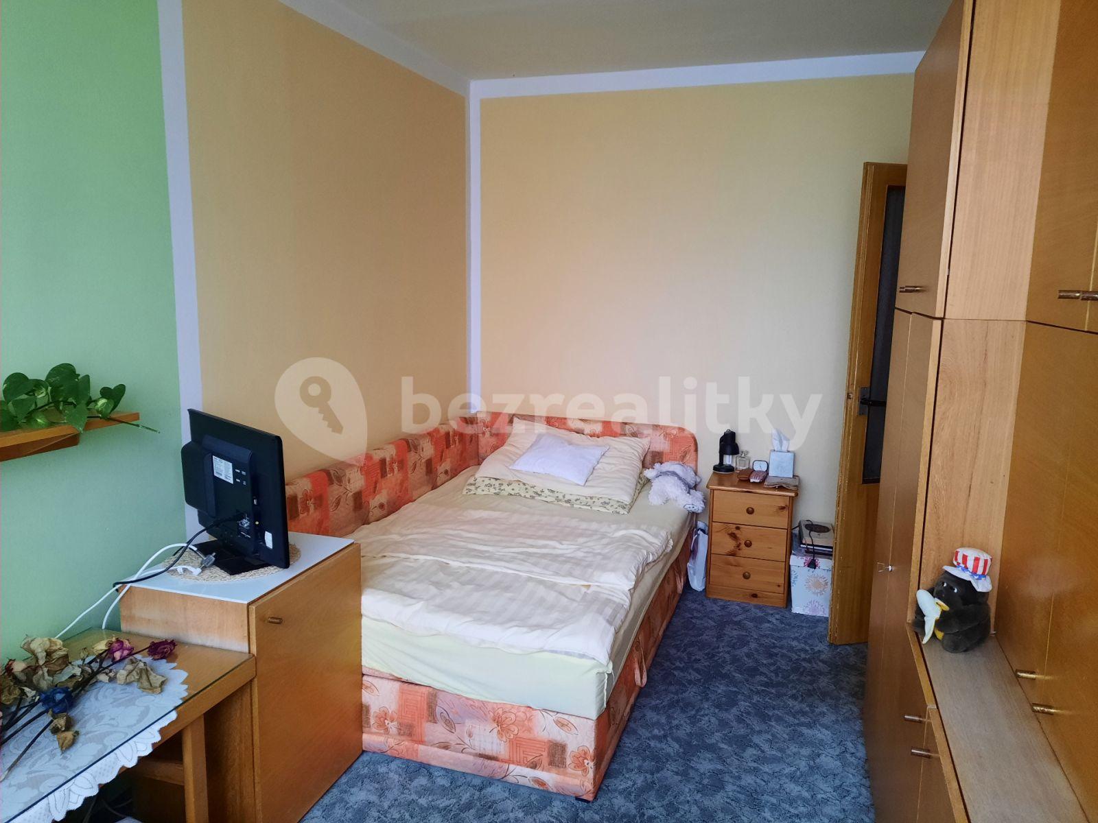 3 bedroom flat for sale, 80 m², Vratislavská, Prague, Prague