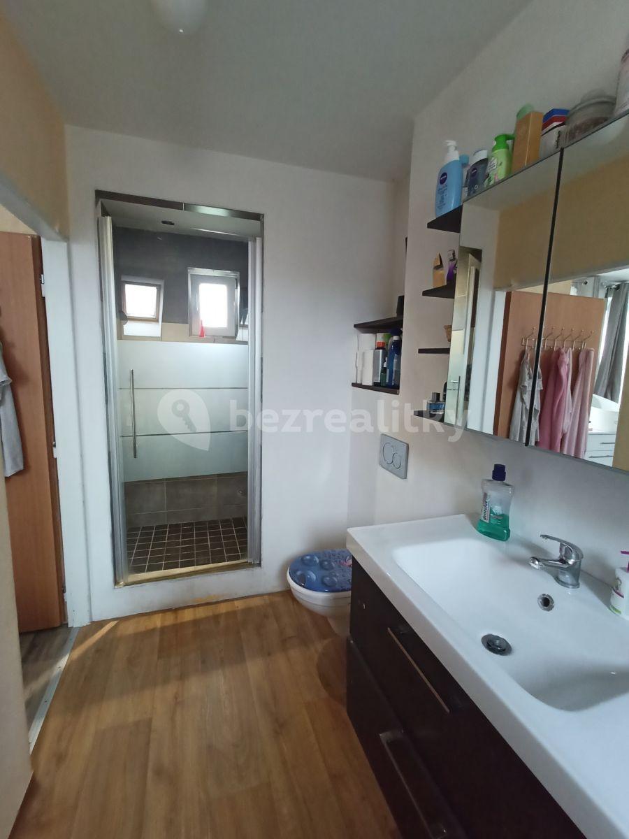 house for sale, 180 m², 2455, Vyšehořovice, Středočeský Region