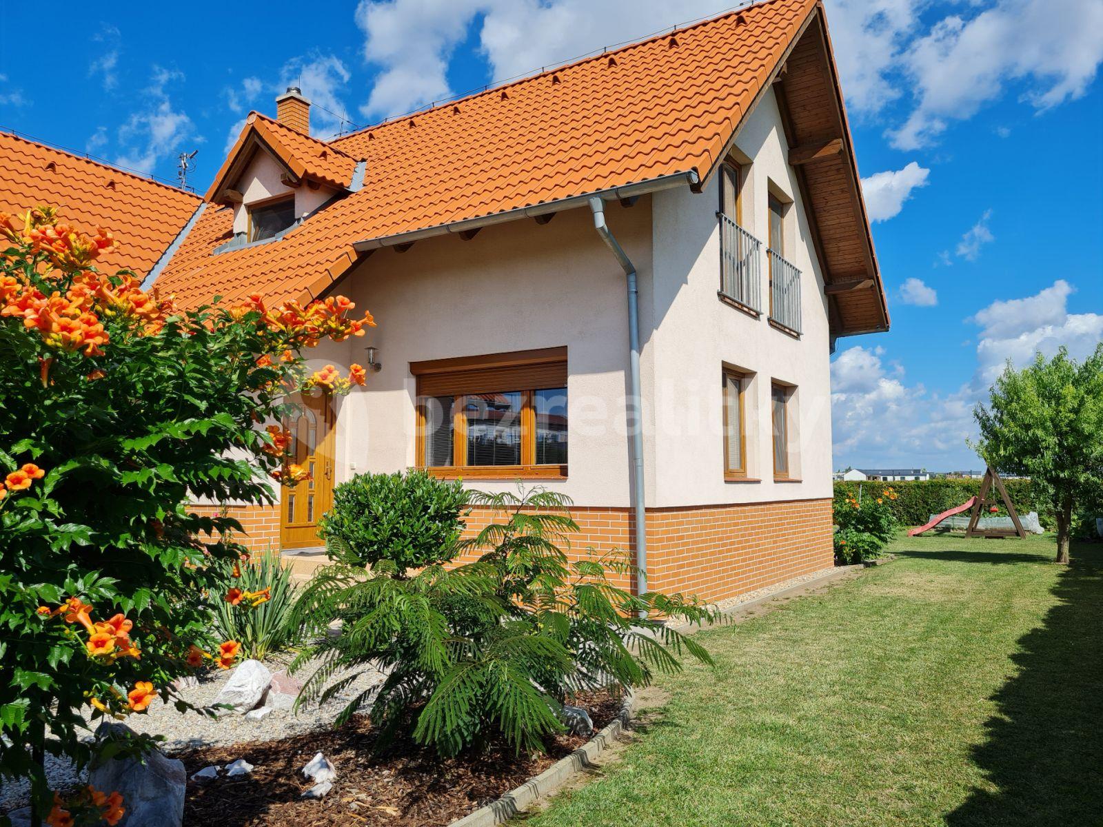 house for sale, 245 m², Drahelická, Nymburk, Středočeský Region