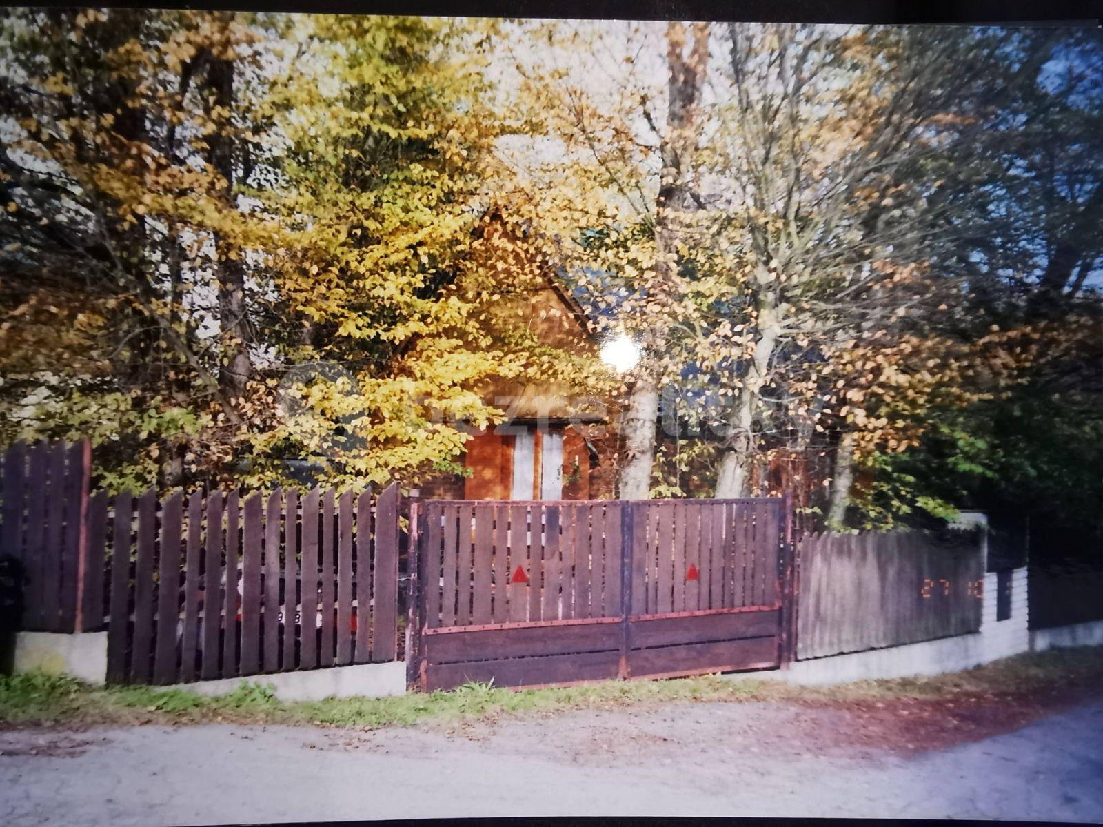 recreational property for sale, 626 m², Rabyně, Středočeský Region