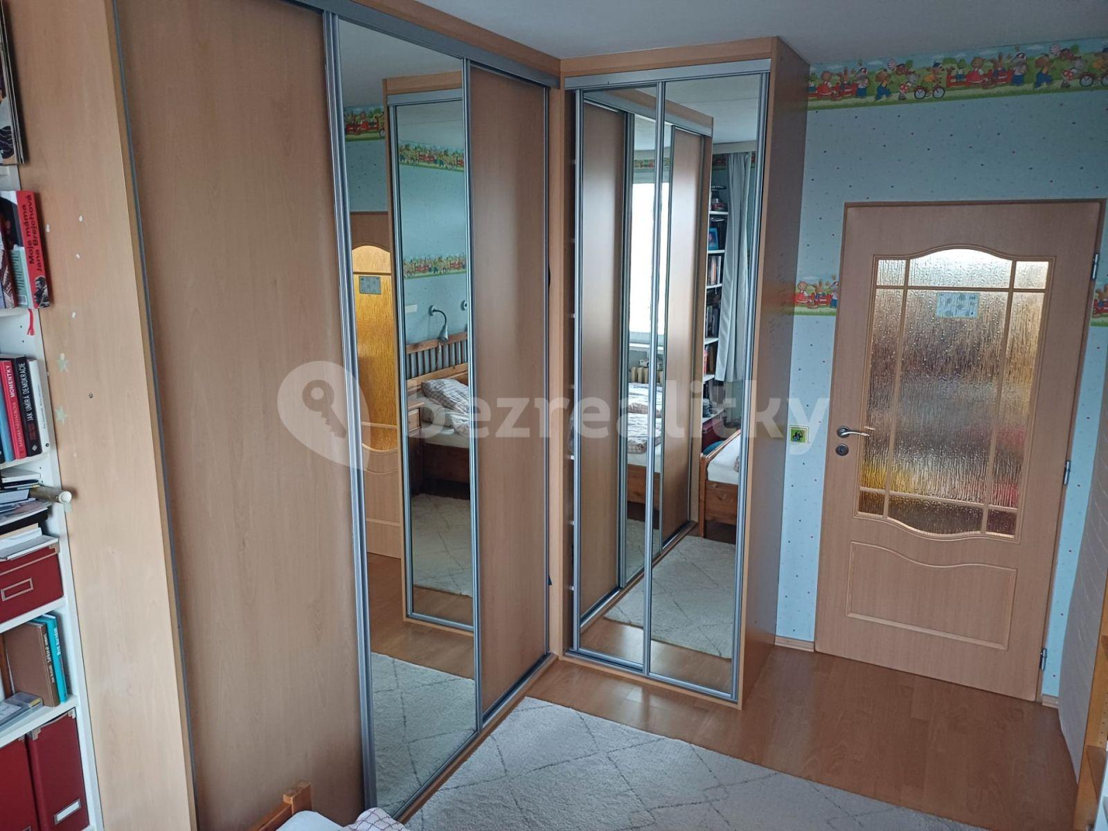 3 bedroom flat for sale, 71 m², Ke Strouze, Nymburk, Středočeský Region