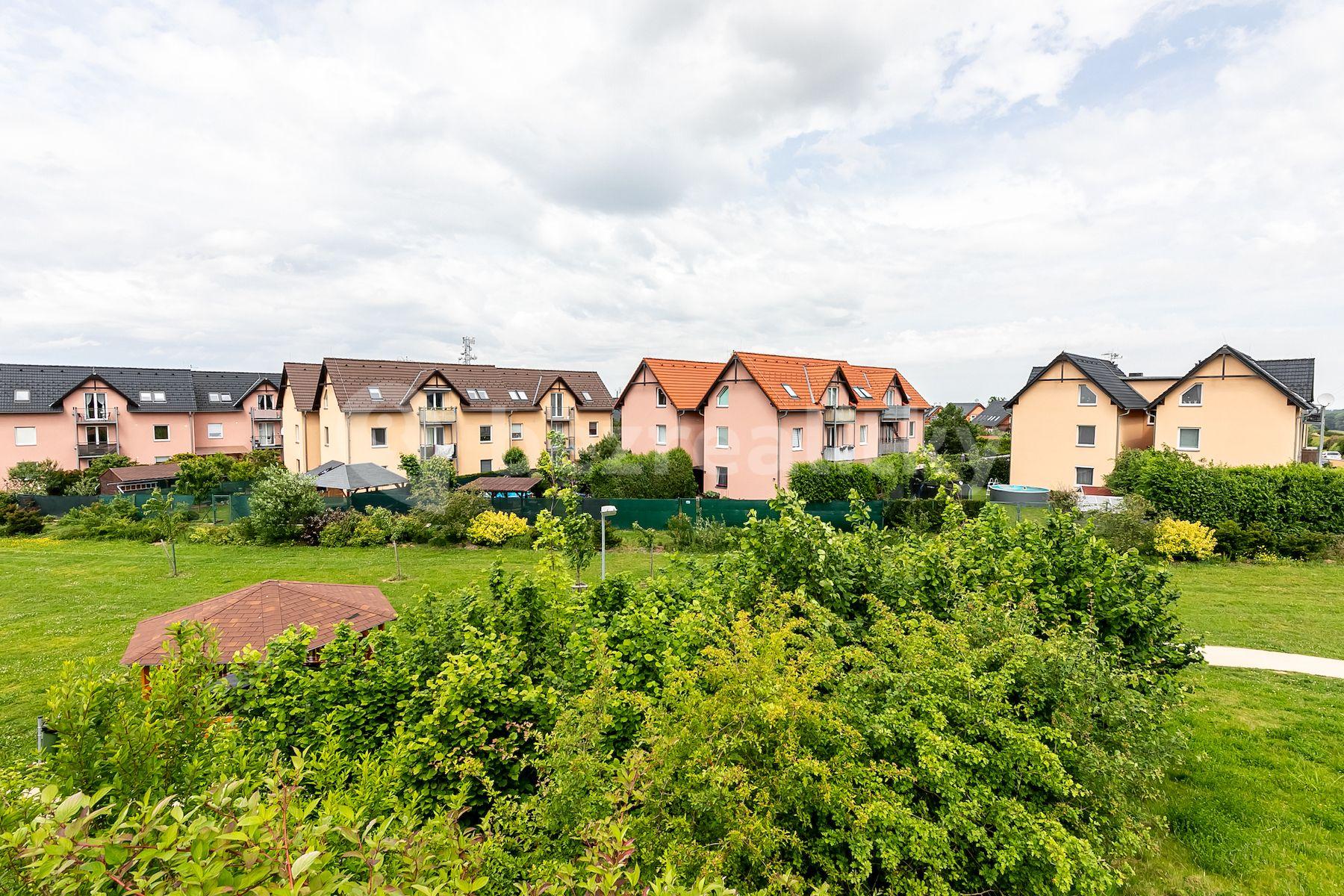 1 bedroom flat for sale, 50 m², U Školky, Nupaky, Středočeský Region