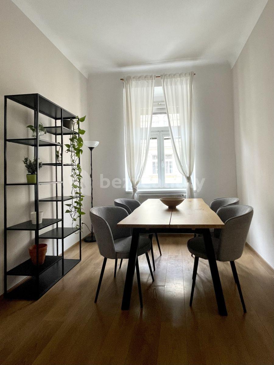 3 bedroom flat to rent, 99 m², Tomáškova, Prague, Prague