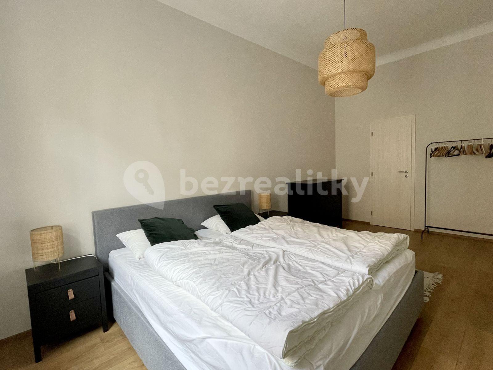 3 bedroom flat to rent, 99 m², Tomáškova, Prague, Prague