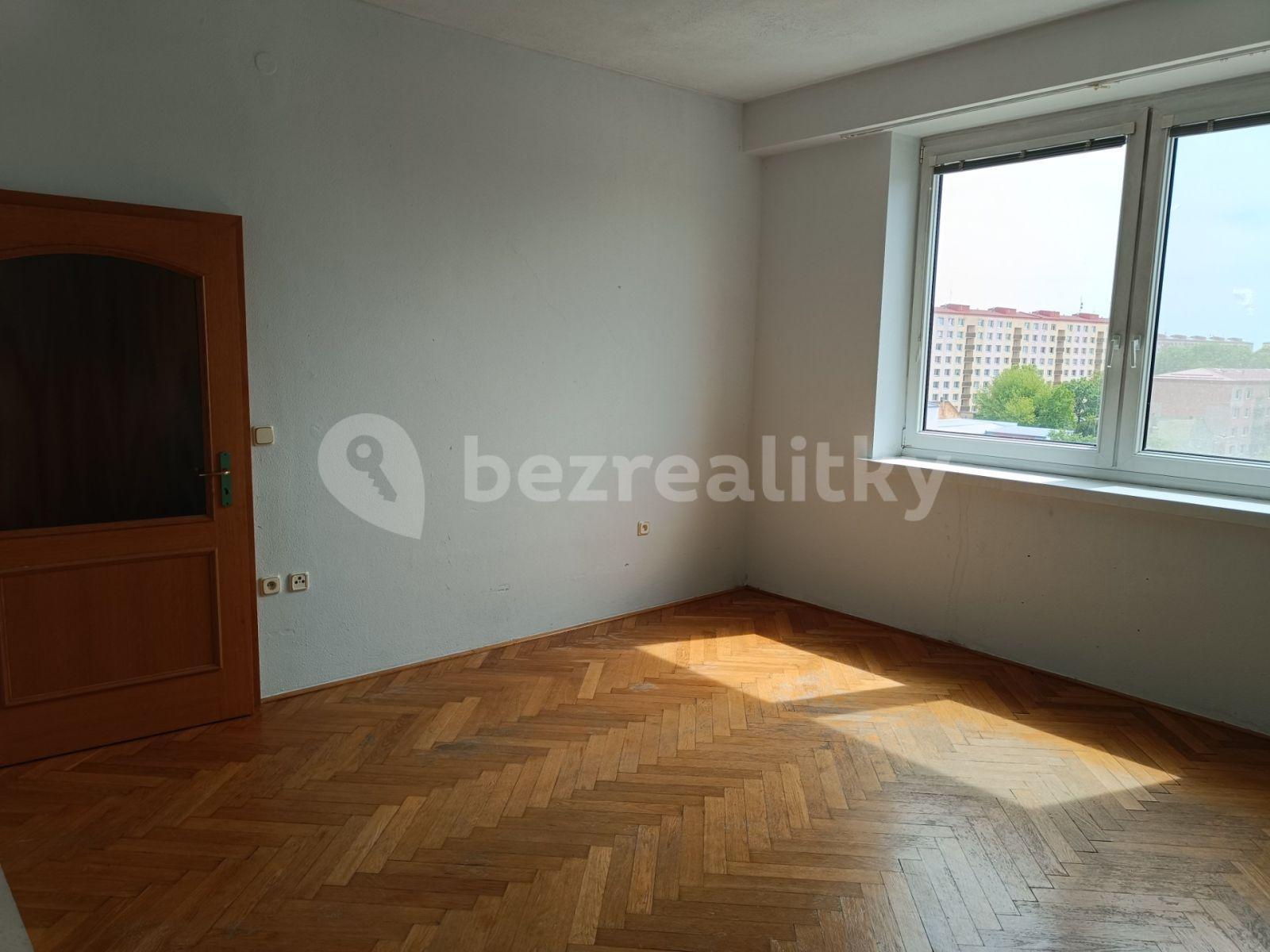 5 bedroom flat for sale, 142 m², Poděbradovo nám., Prostějov, Olomoucký Region