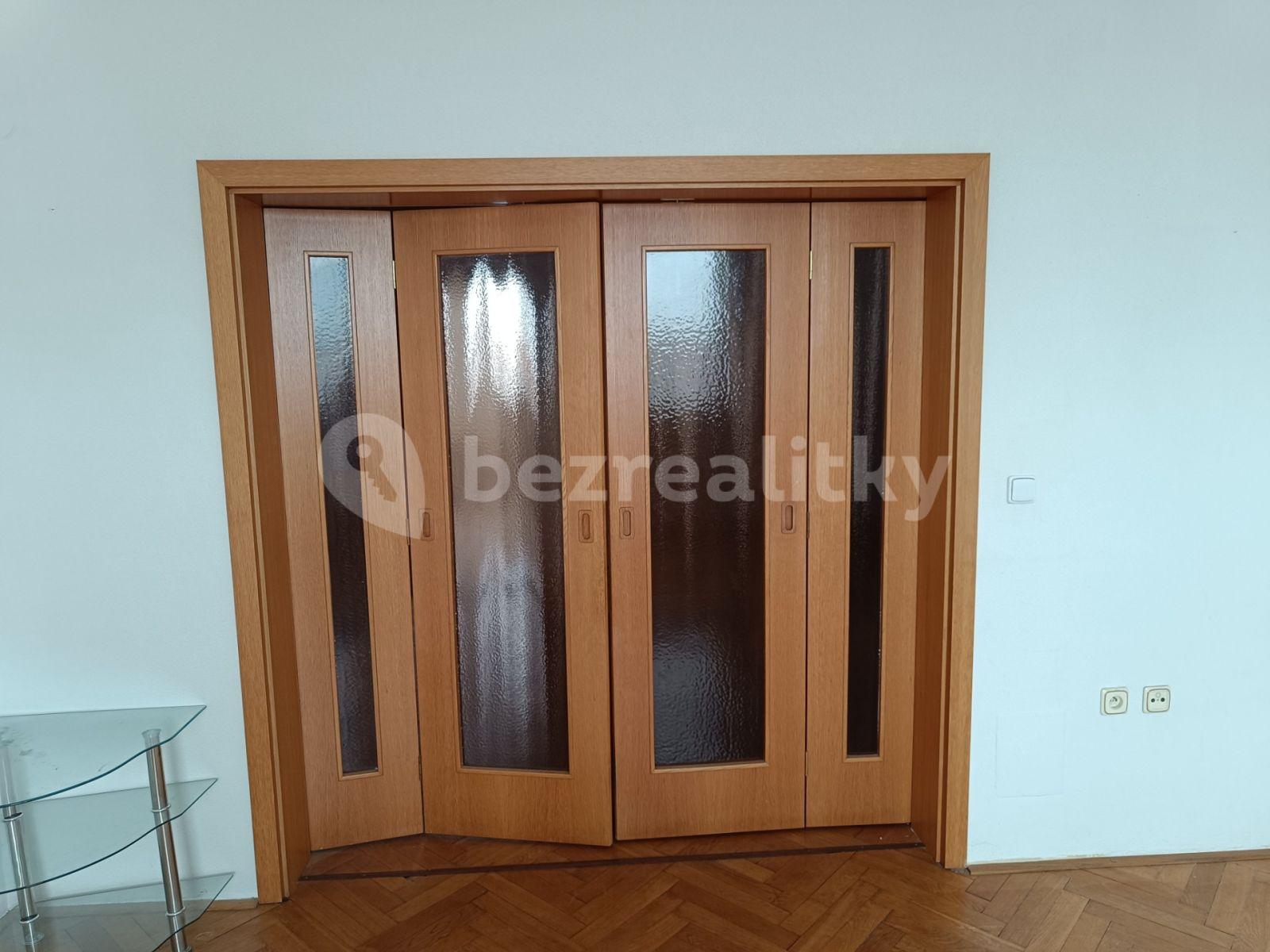 5 bedroom flat for sale, 142 m², Poděbradovo nám., Prostějov, Olomoucký Region