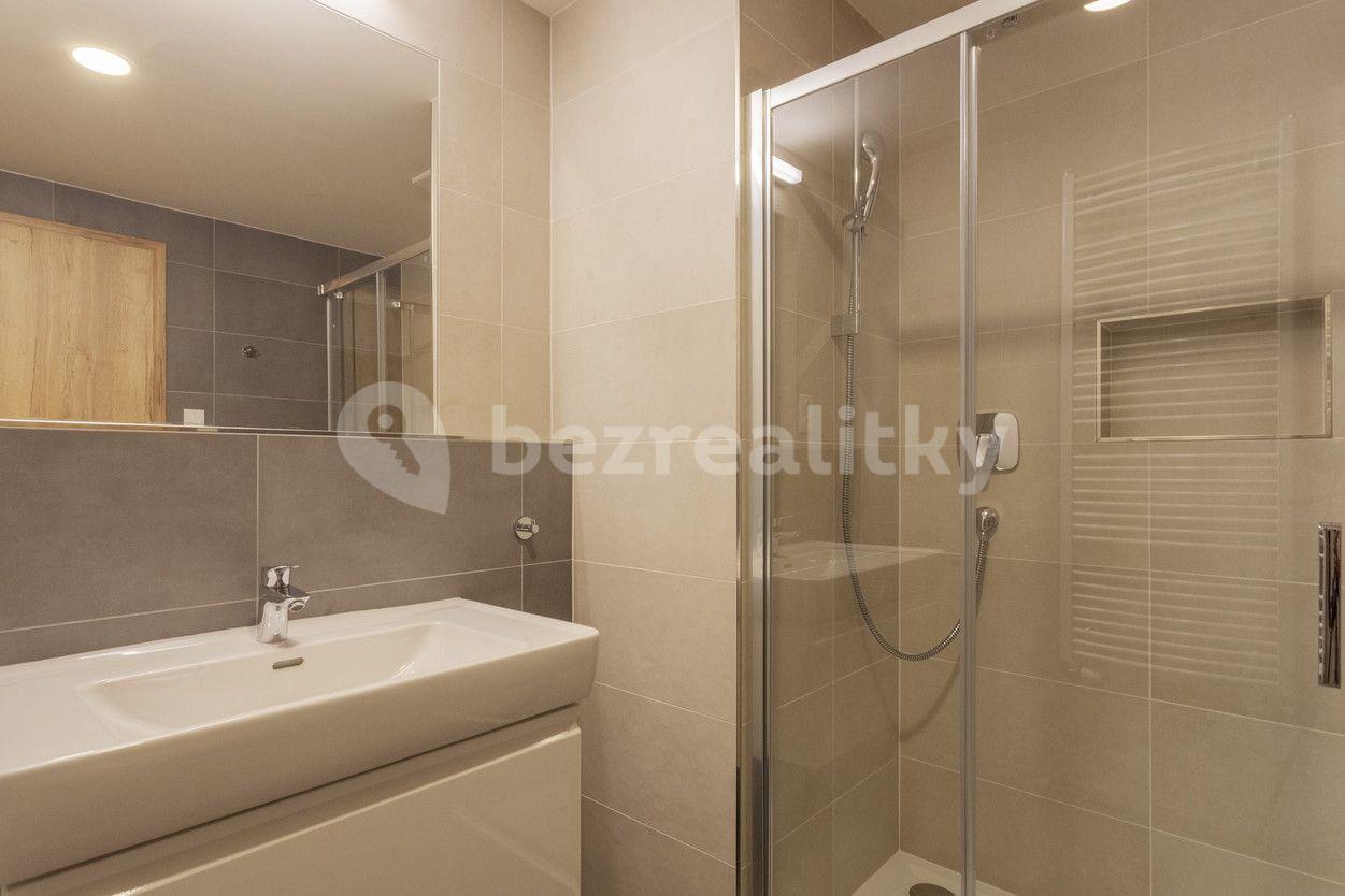 3 bedroom flat to rent, 64 m², Vrbenského, Prague, Prague