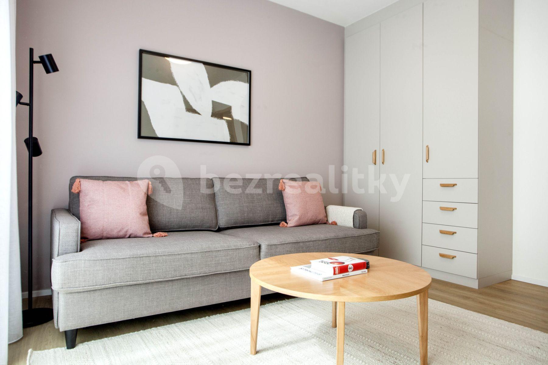 3 bedroom flat to rent, 64 m², Vrbenského, Prague, Prague