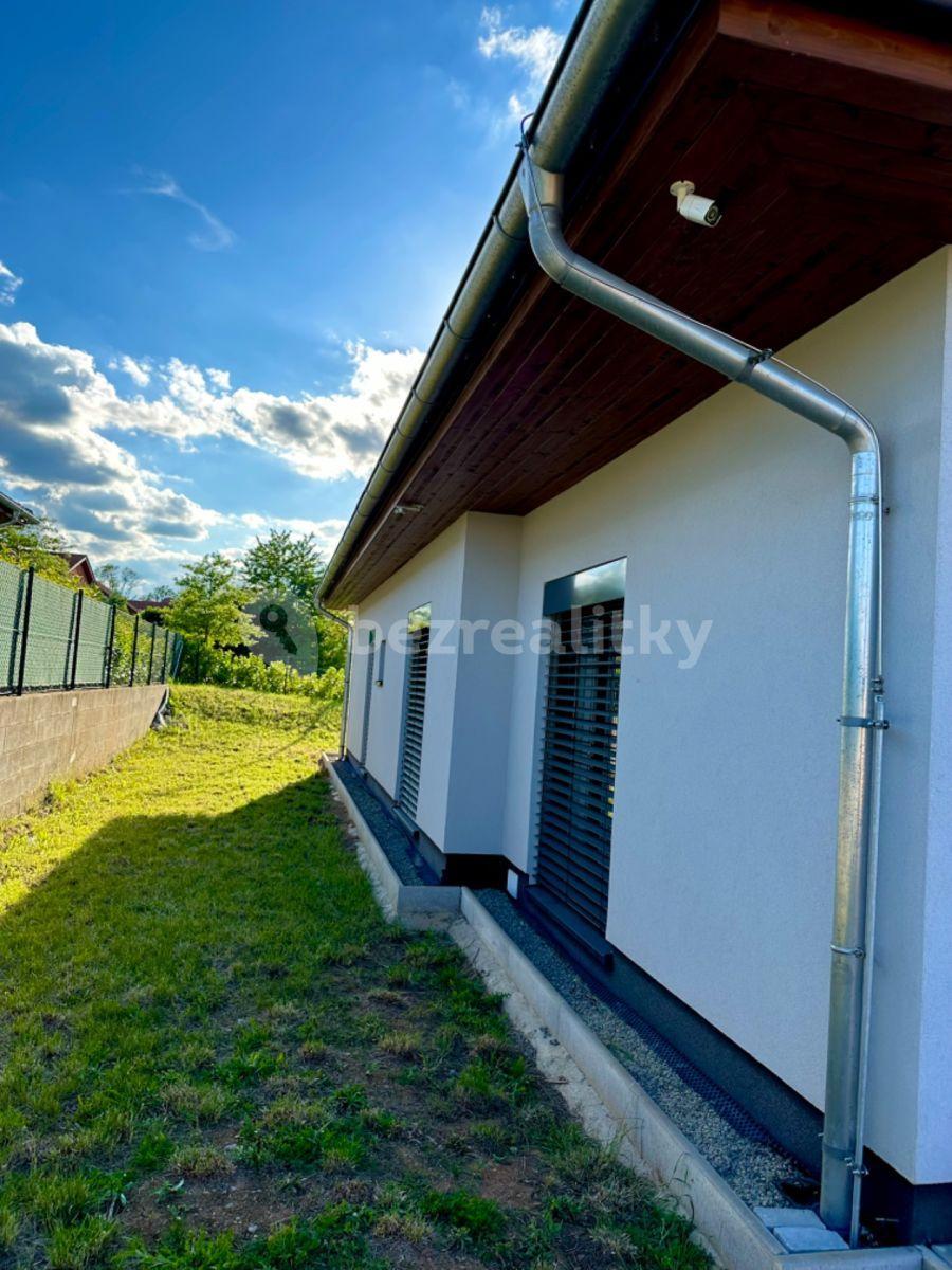 house for sale, 140 m², Na Vyhlídce, Vysoký Újezd, Středočeský Region