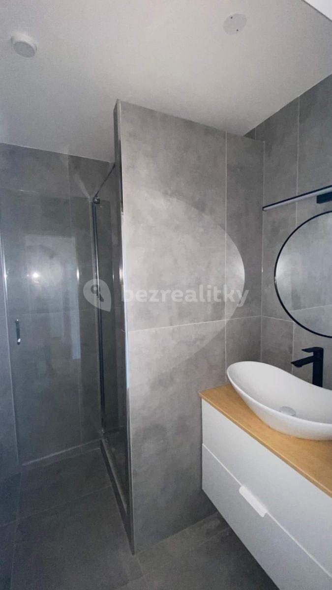 1 bedroom flat to rent, 35 m², Sídliště Osvobození, Vyškov, Jihomoravský Region