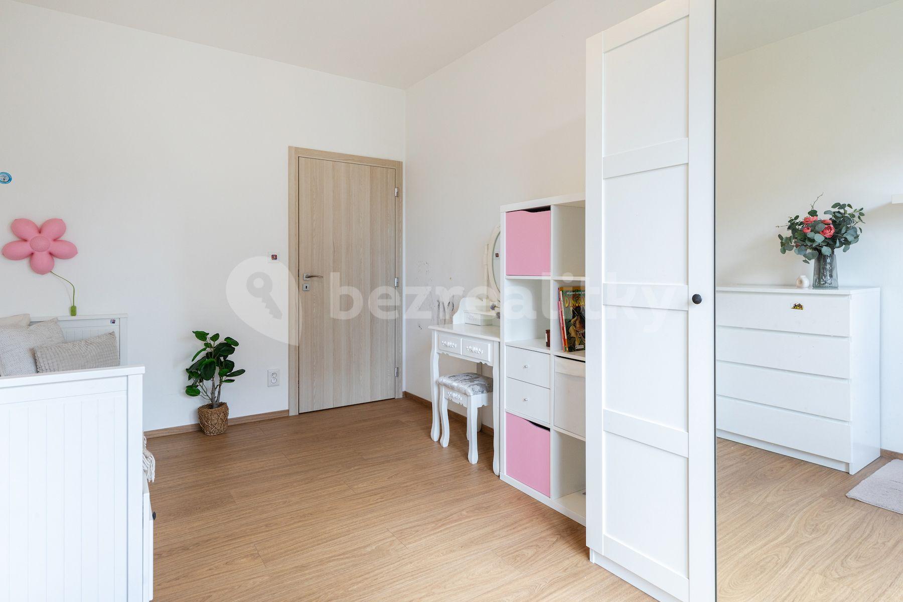 3 bedroom with open-plan kitchen flat for sale, 113 m², Bermanova, Prague, Prague