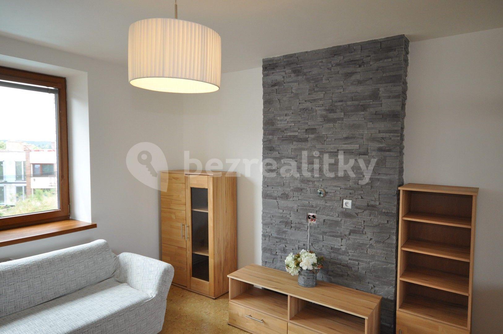 4 bedroom flat to rent, 120 m², Krohova, Prague, Prague