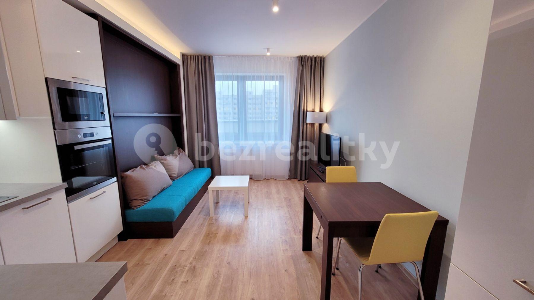 Studio flat to rent, 29 m², Mukařovského, Prague, Prague