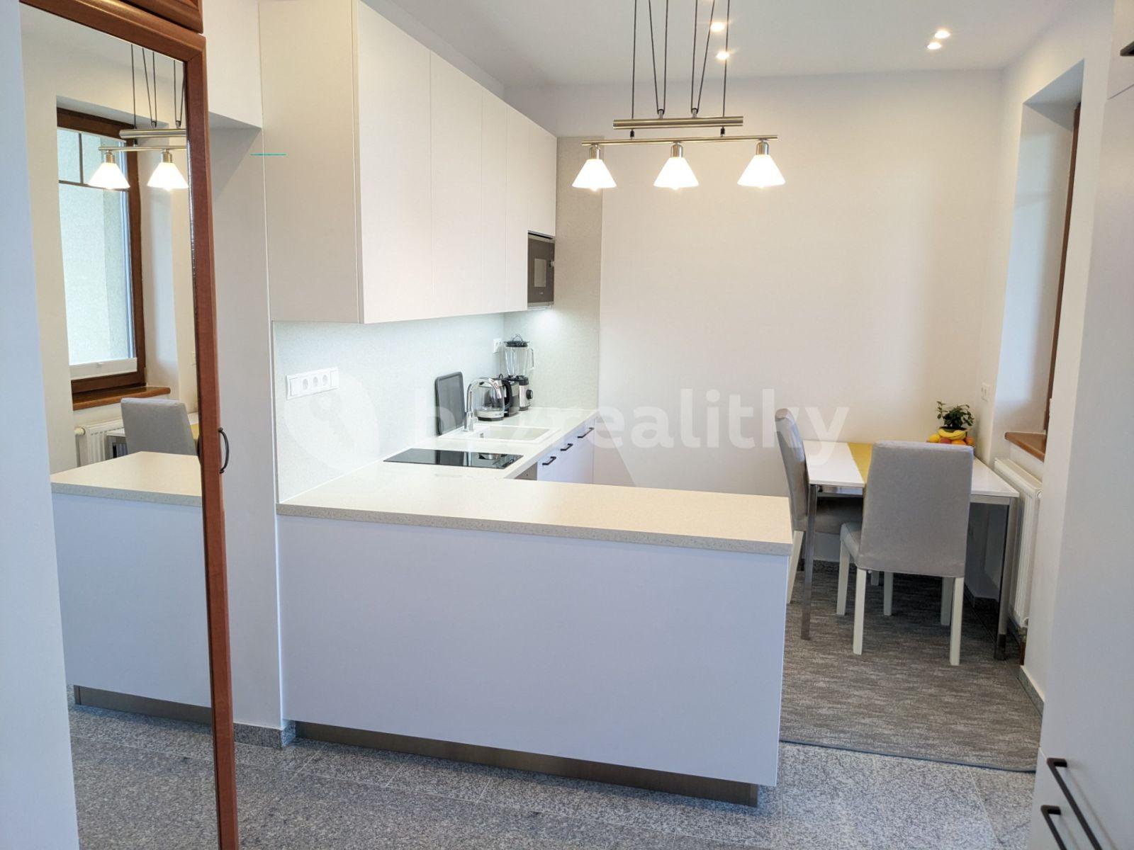 1 bedroom flat to rent, 43 m², Stará vinárska, Bratislava - mestská časť Staré Mesto, Bratislavský Region