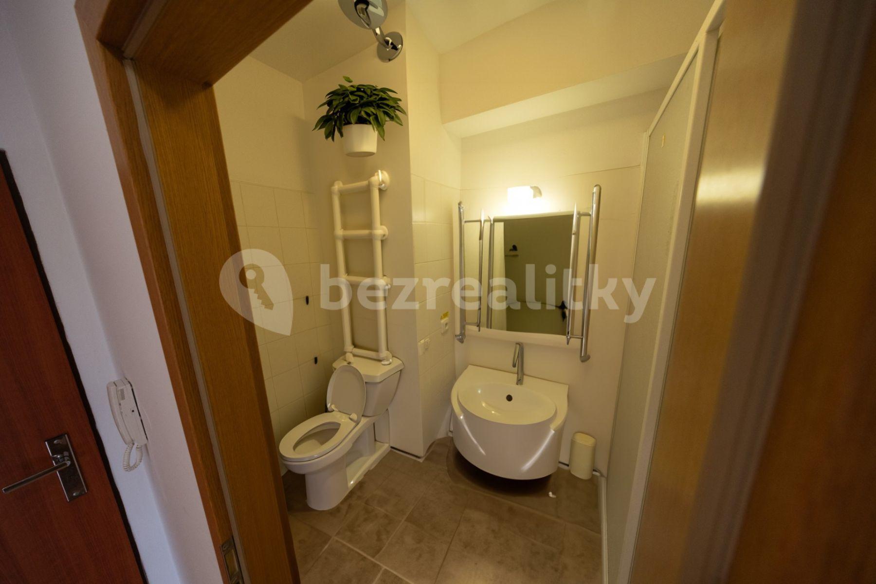 Studio flat for sale, 61 m², Vřesová, Prague, Prague