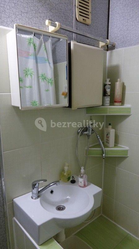 1 bedroom with open-plan kitchen flat for sale, 59 m², Dlouhá, Nový Jičín, Moravskoslezský Region