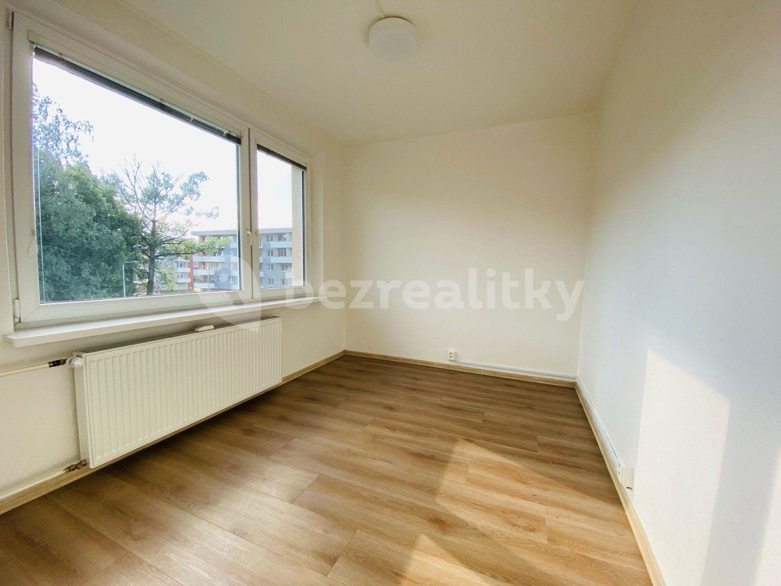 3 bedroom flat to rent, 66 m², Plavecká, Ostrava, Moravskoslezský Region