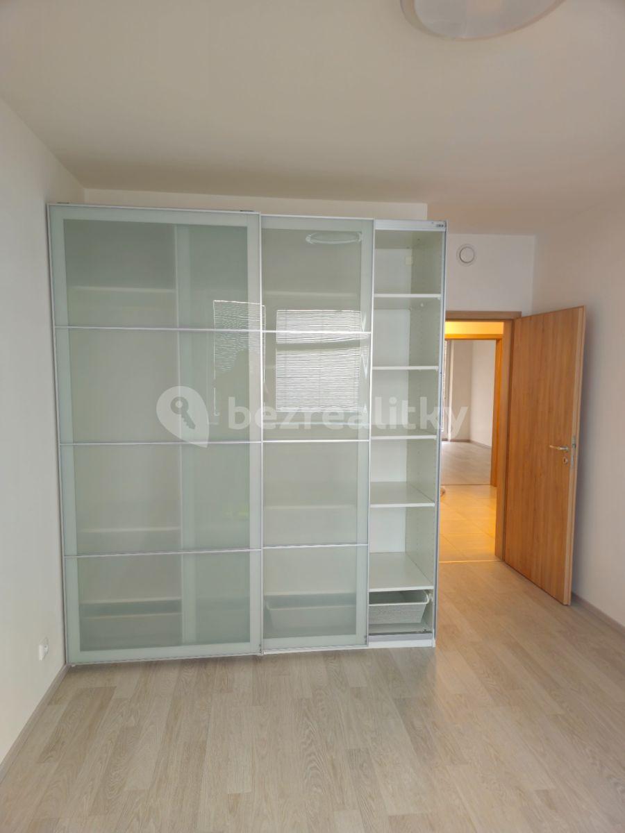 3 bedroom with open-plan kitchen flat for sale, 79 m², Ke Kříži, Prague, Prague