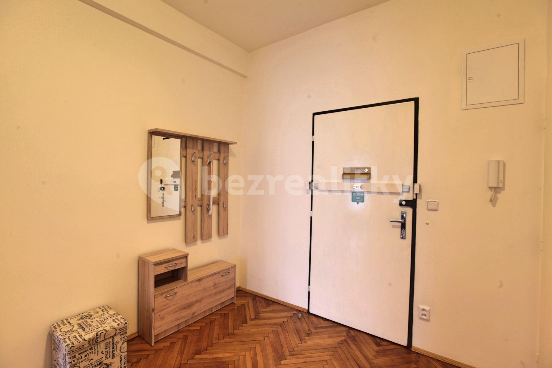 2 bedroom flat to rent, 63 m², Krakovská, Prague, Prague