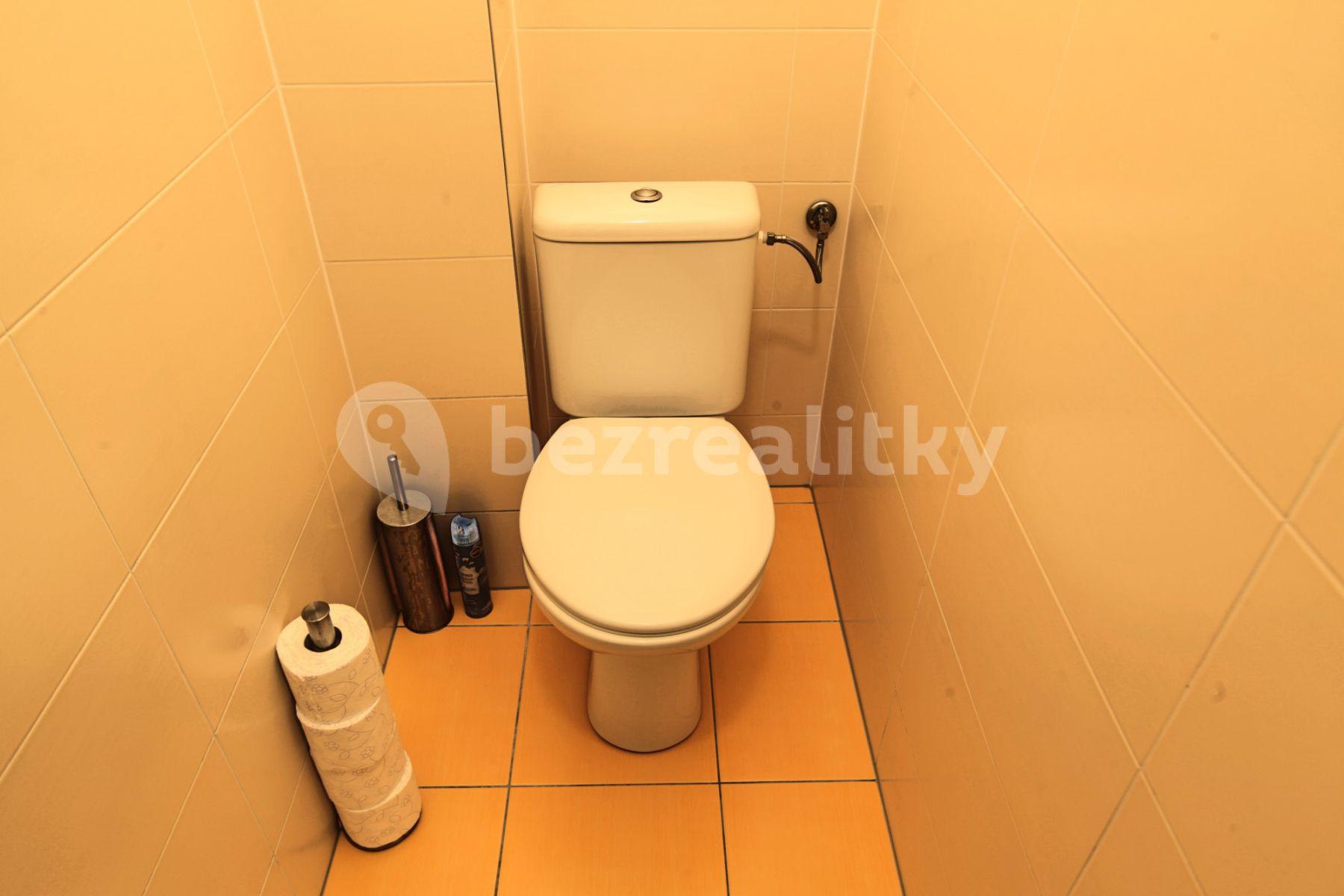 2 bedroom flat to rent, 63 m², Krakovská, Prague, Prague