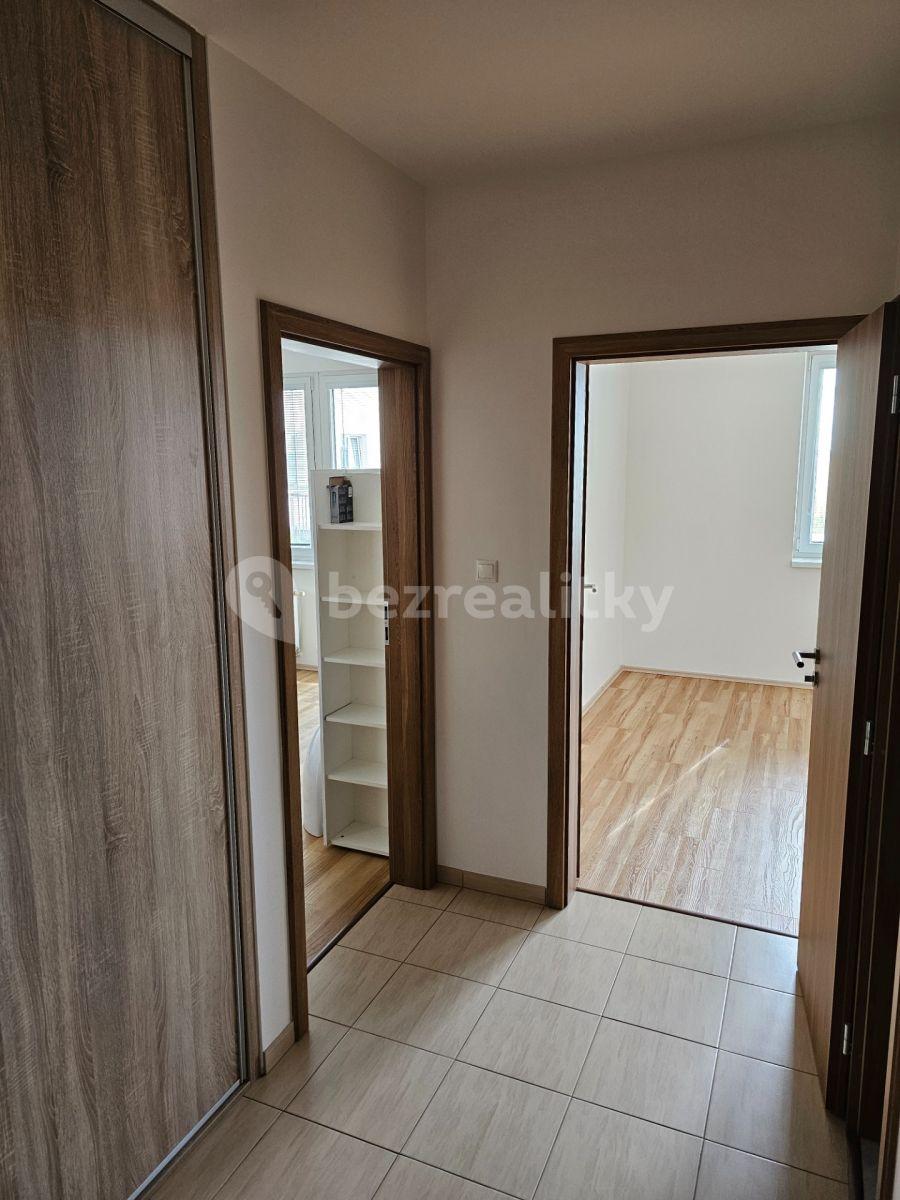 1 bedroom with open-plan kitchen flat for sale, 43 m², V Honech, Klecany, Středočeský Region