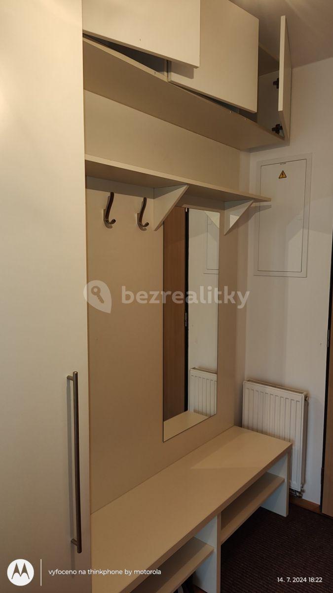 Studio flat for sale, 42 m², Pekařova, Prague, Prague